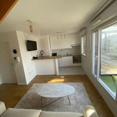 La Terrasse Parisienne - Vue Tour Eiffel